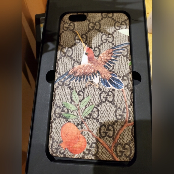 NIB Gucci phone case